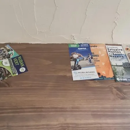 Petit Logement Sur Jardin アパート *